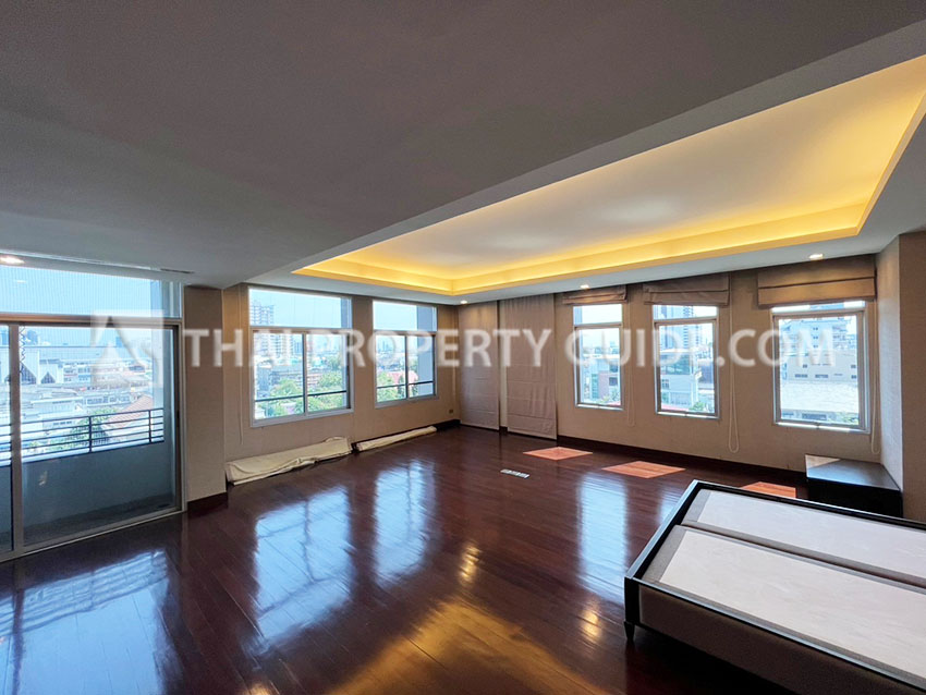 Penthouse in Sathorn 