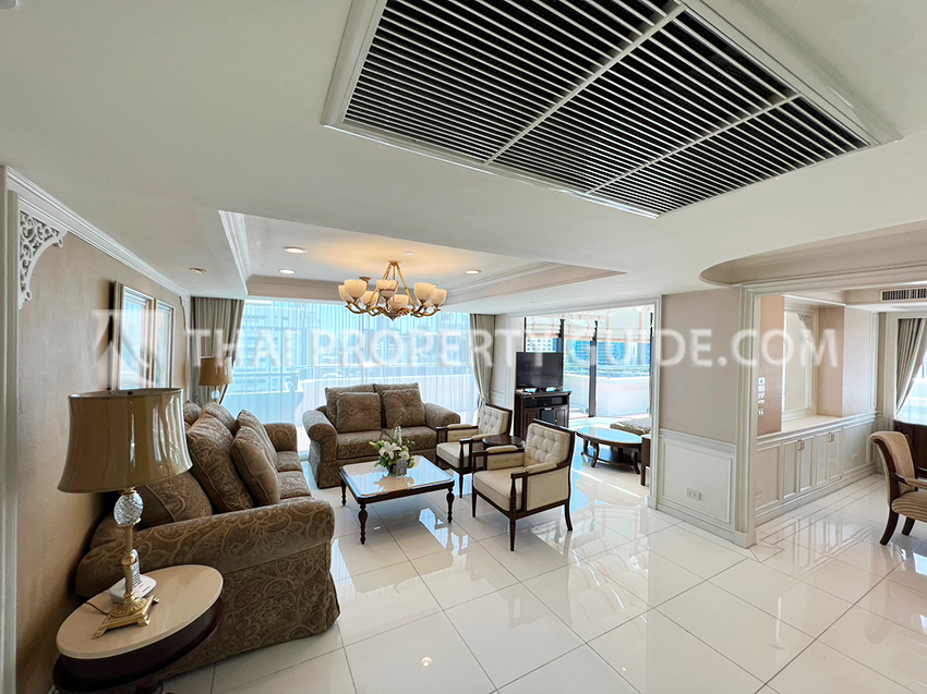 Penthouse for rent in Sukhumvit