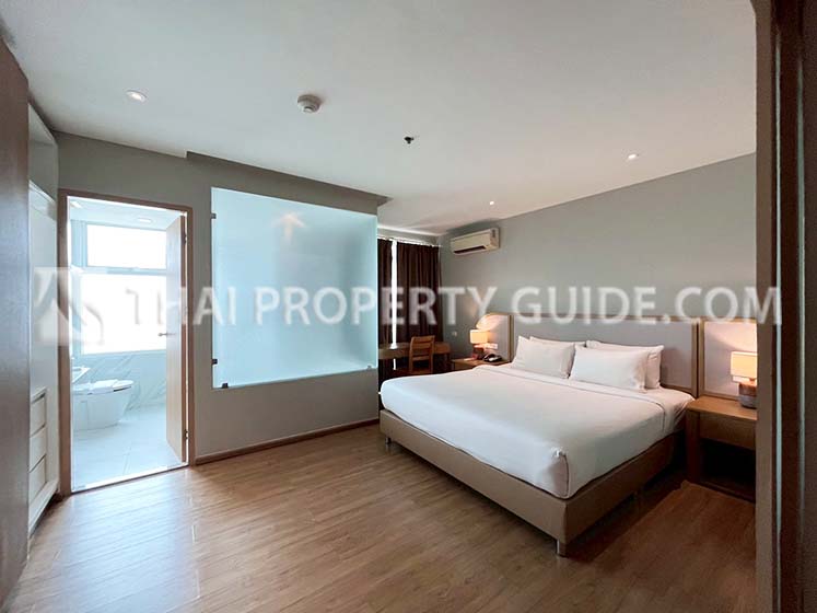 Service Apartment in Bangnatrad 