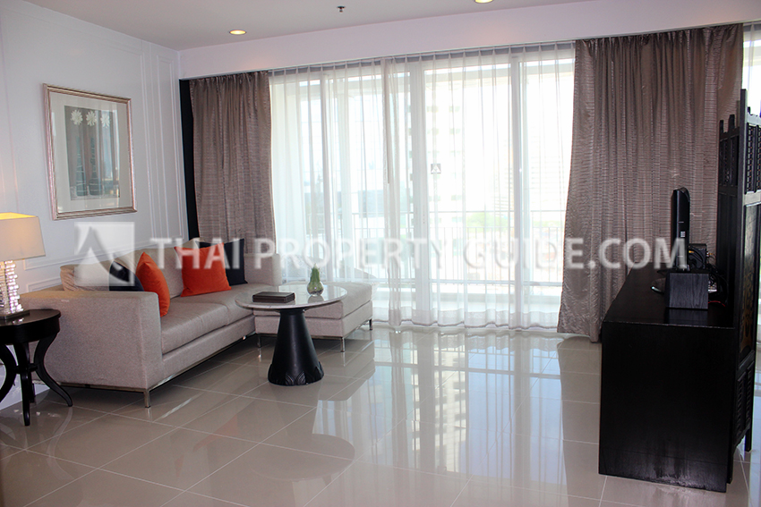 Service Apartment for rent in Ploenchit