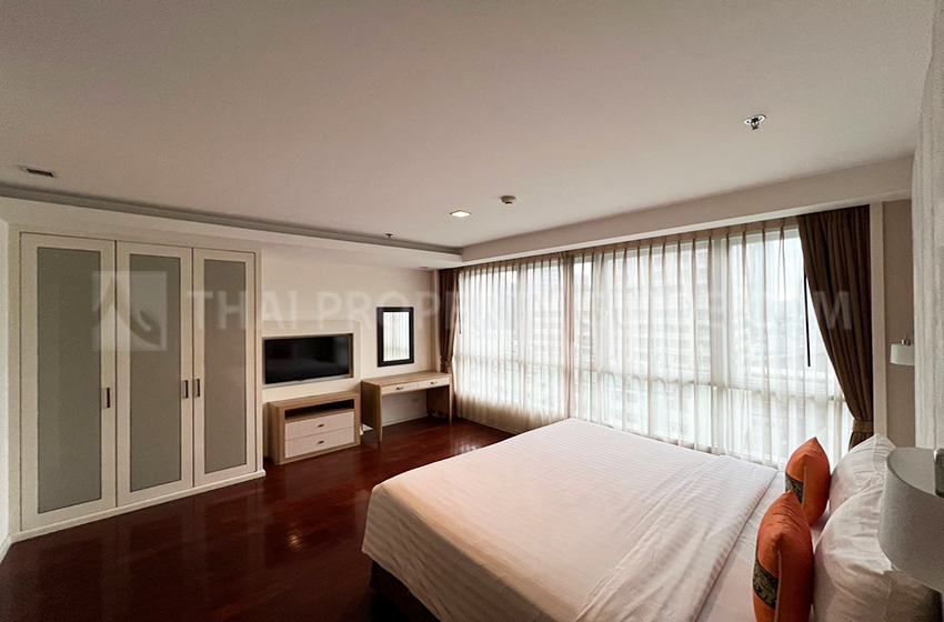 Service Apartment in Sukhumvit 