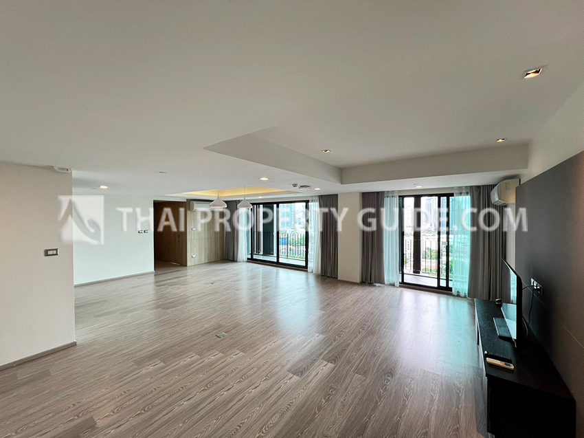 Service Apartment in Sukhumvit 