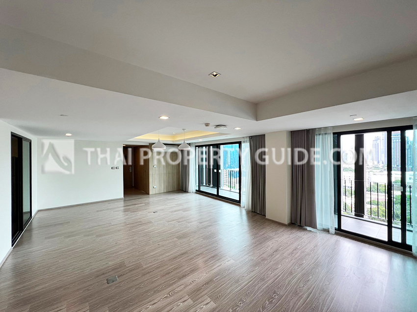 Service Apartment in Sukhumvit 