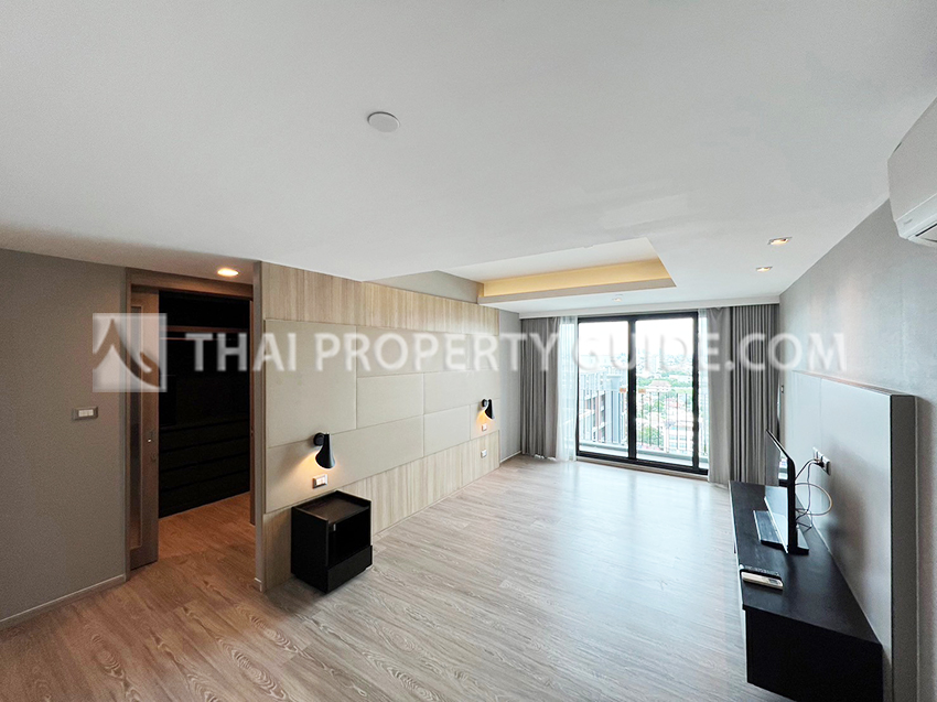 Service Apartment in Sukhumvit 