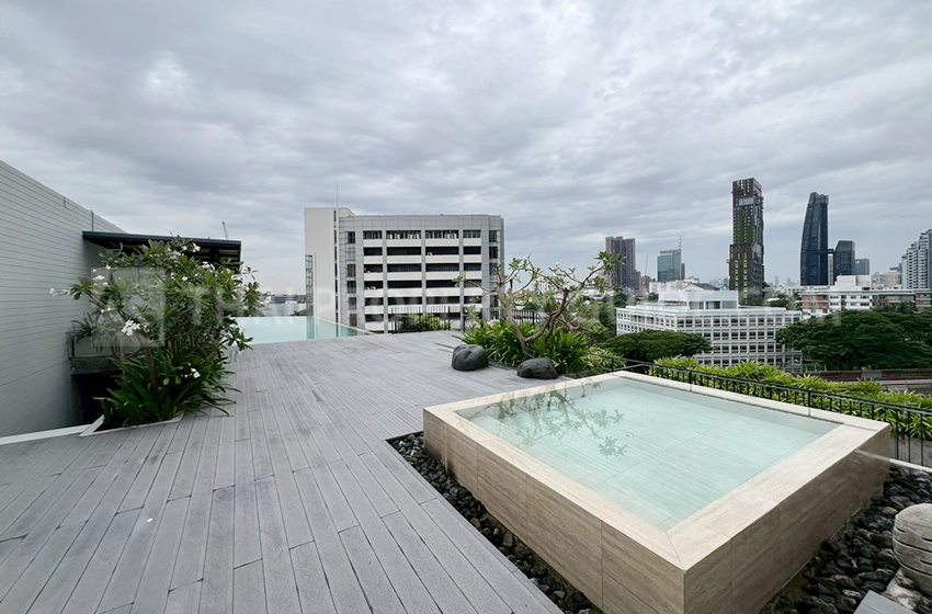 Service Apartment in Sukhumvit 