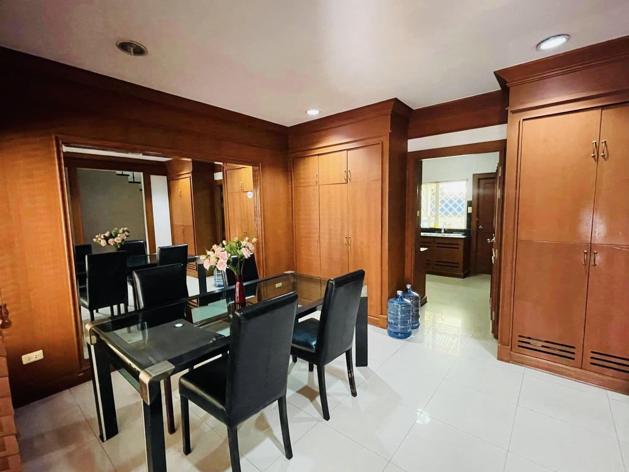 Townhouse in Sukhumvit 