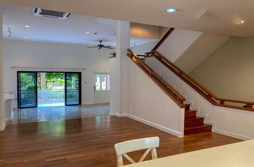 Townhouse in Sukhumvit 