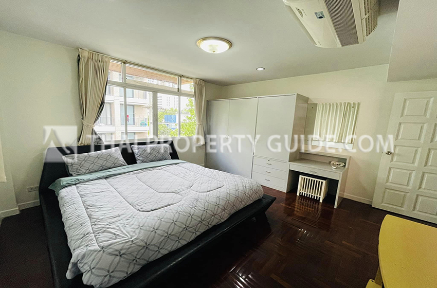 Townhouse in Sukhumvit 