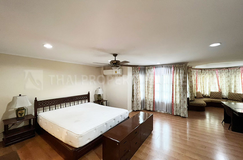 Townhouse in Sukhumvit 