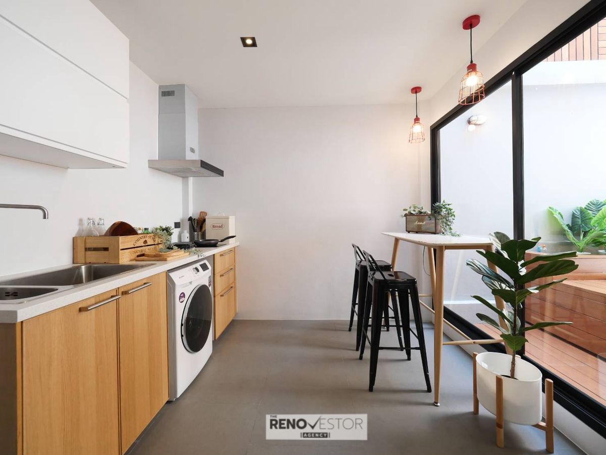 Townhouse in Sukhumvit 