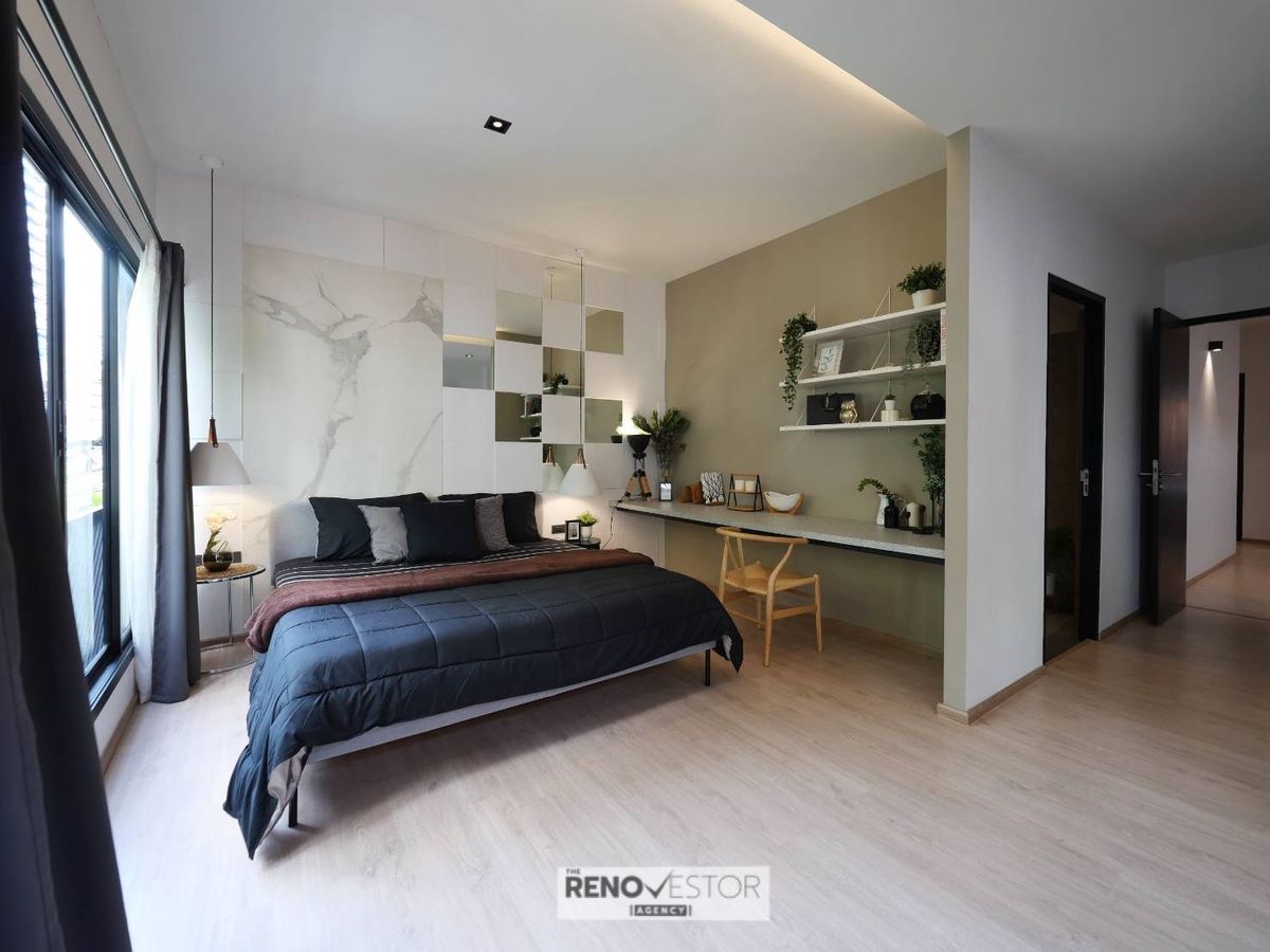 Townhouse in Sukhumvit 