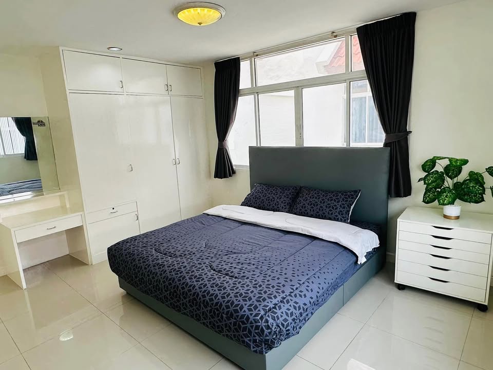 Townhouse in Sukhumvit 