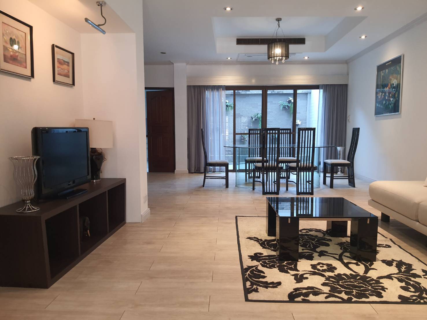 Townhouse in Sukhumvit 