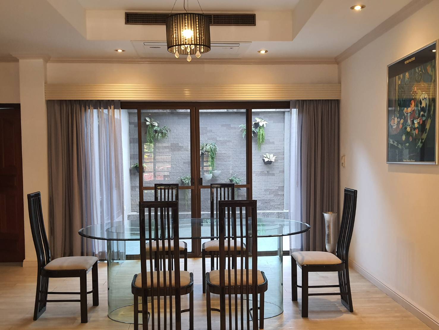 Townhouse in Sukhumvit 