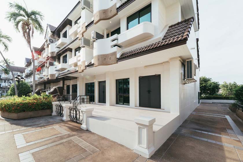 Townhouse in Sukhumvit