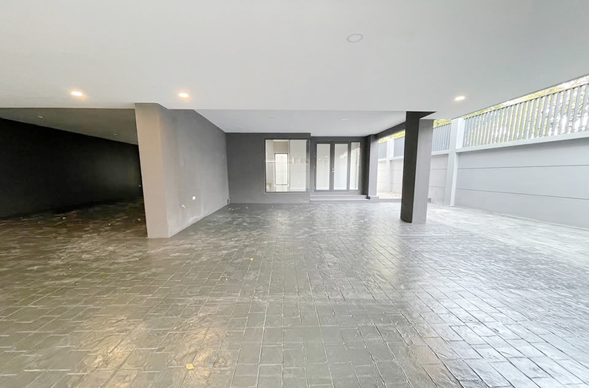 Townhouse in Sukhumvit 