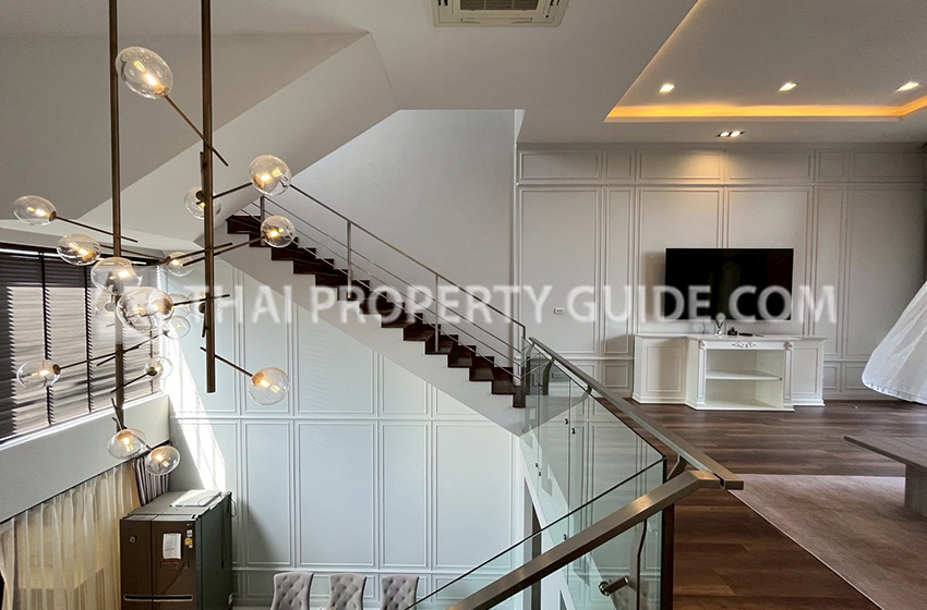 Townhouse in Sukhumvit 