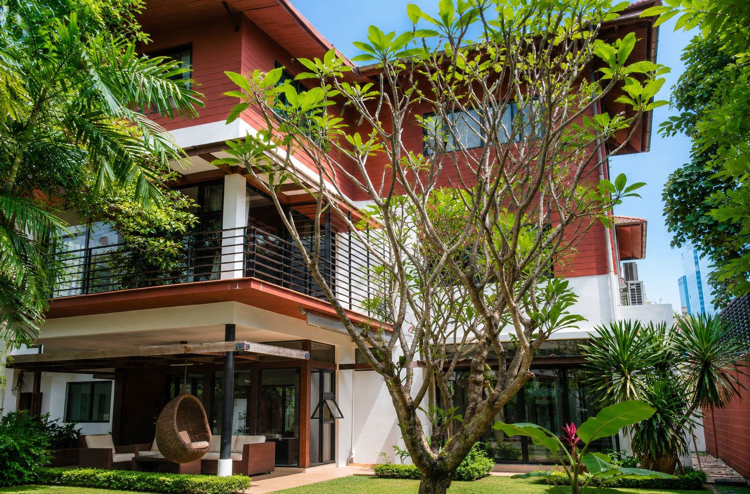 House with Private Pool