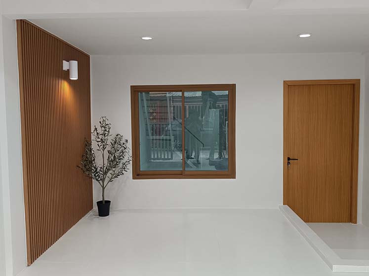 img-1